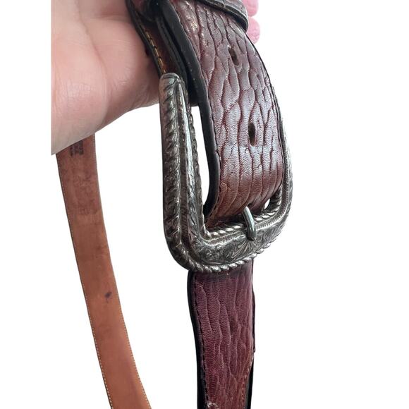 Vintage 1995 JUSTIN Western Black Brown Leather Belt Cowboy Silver Tone Buckle - Picture 3 of 16